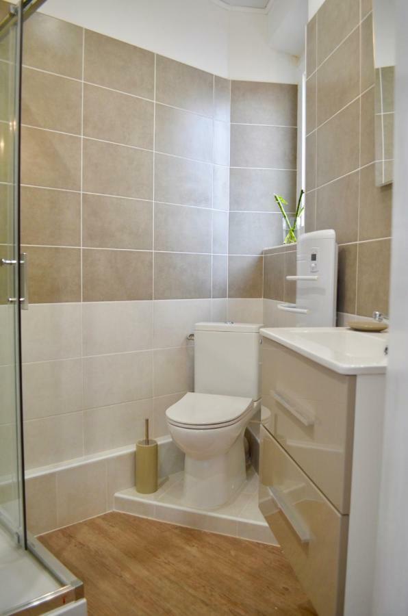 Studio Liberte Plein Centre Saint-Raphael  Ngoại thất bức ảnh